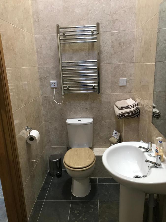 Nuneaton - Cottage - Sleeps 2 - Parking - Garden Extérieur photo