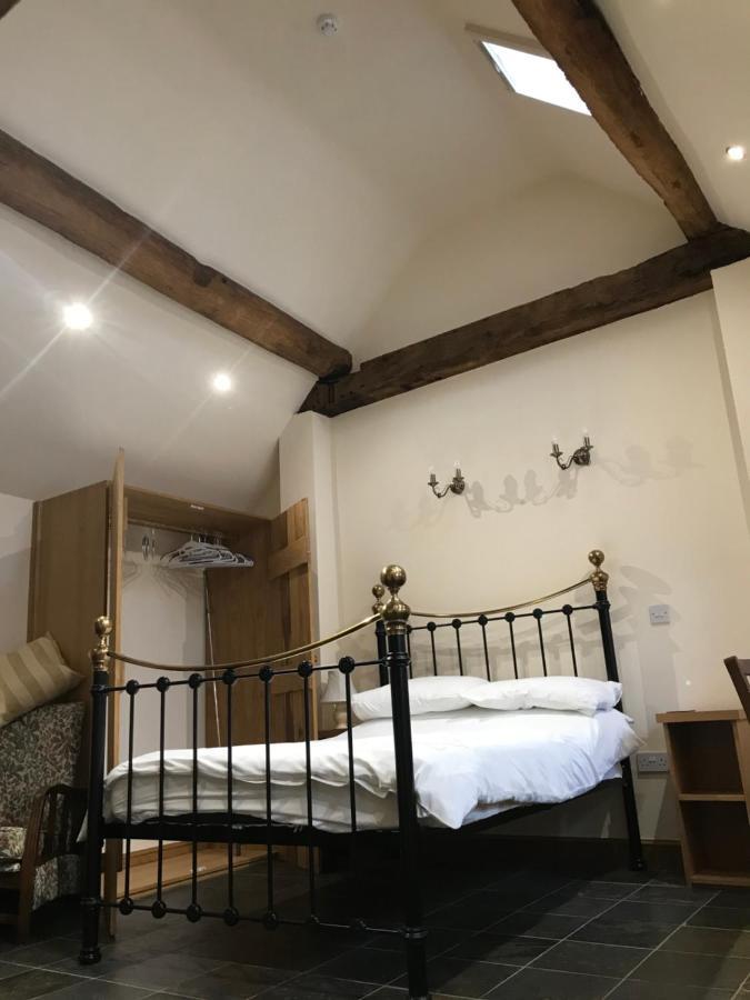 Nuneaton - Cottage - Sleeps 2 - Parking - Garden Extérieur photo